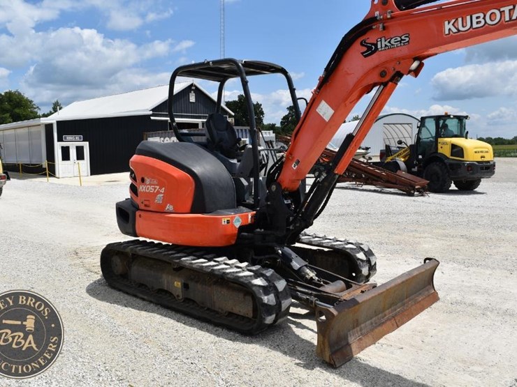 2019-kubota-kx057-4-image-7