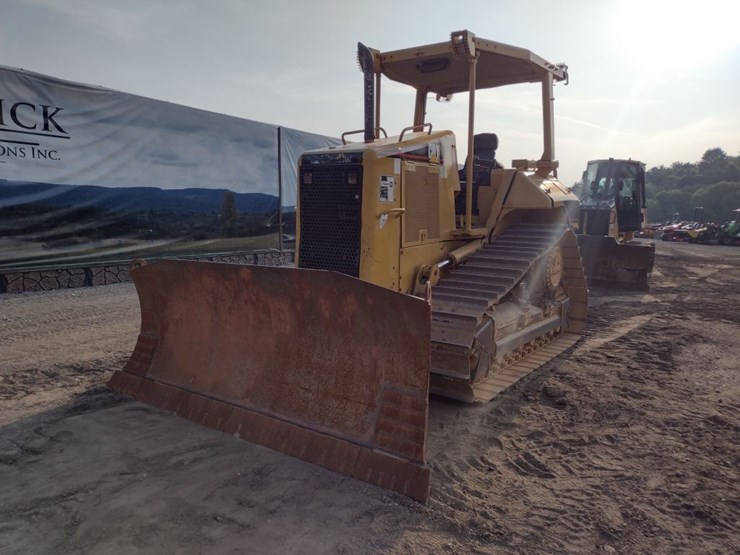 caterpillar-d5n-xl-image-35