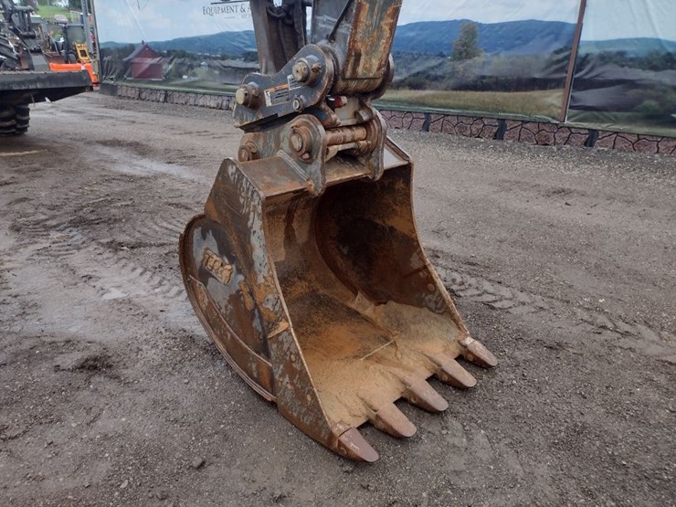 john-deere-15-image-24