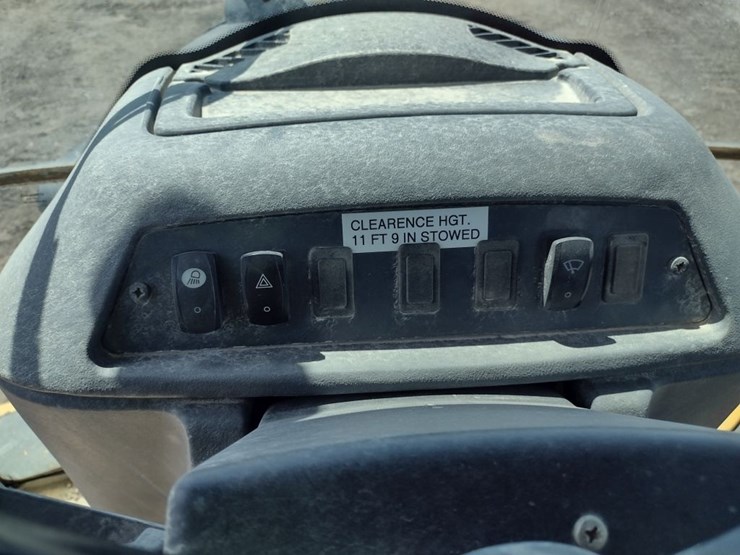 deere-310j-image-6