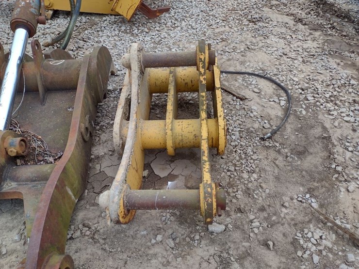 caterpillar-18-image-2