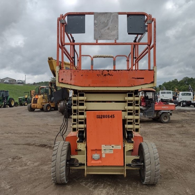JLG 4069LE