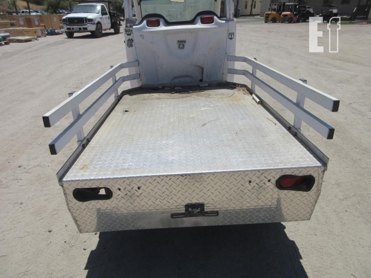 2002-utility-flatbed-image-11
