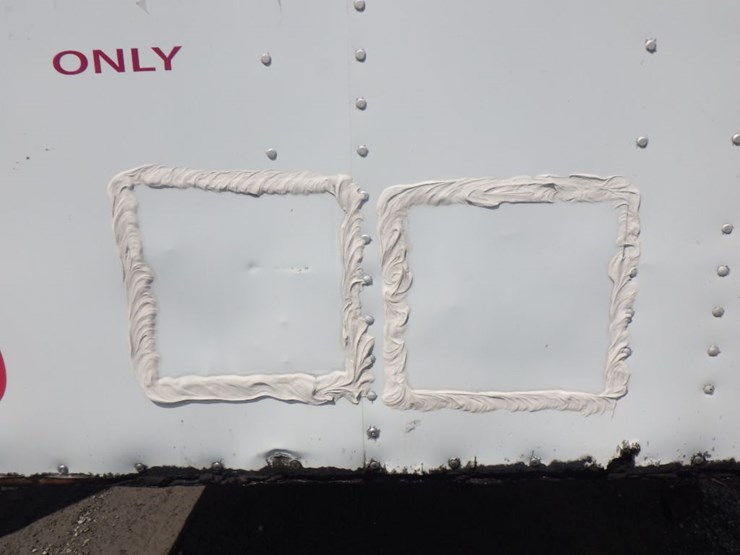 2014-utility-4000d-x-image-4