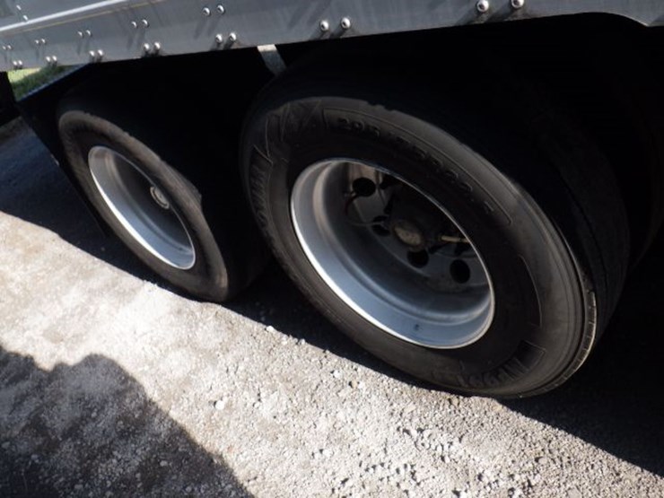 2019-carrier-x4-7300-image-7