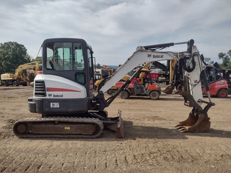 bobcat-e35-image-3
