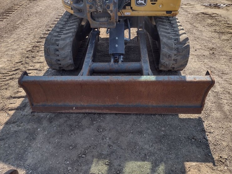 deere-30g-image-18