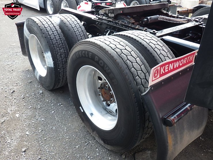 2024-kenworth-t680-image-7
