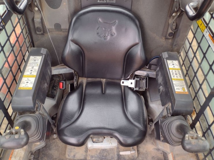 bobcat-t595-image-12