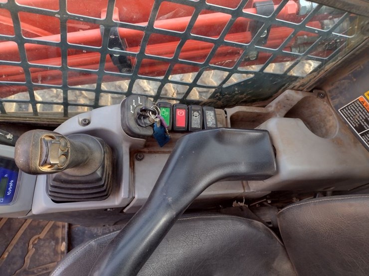 kubota-svl90-2-image-7