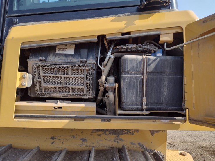 caterpillar-d6k2-xl-image-20