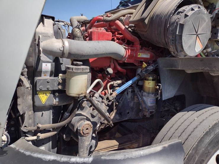 international-prostar-image-34