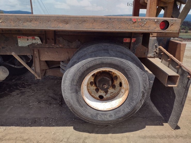 western-star-4900-image-27