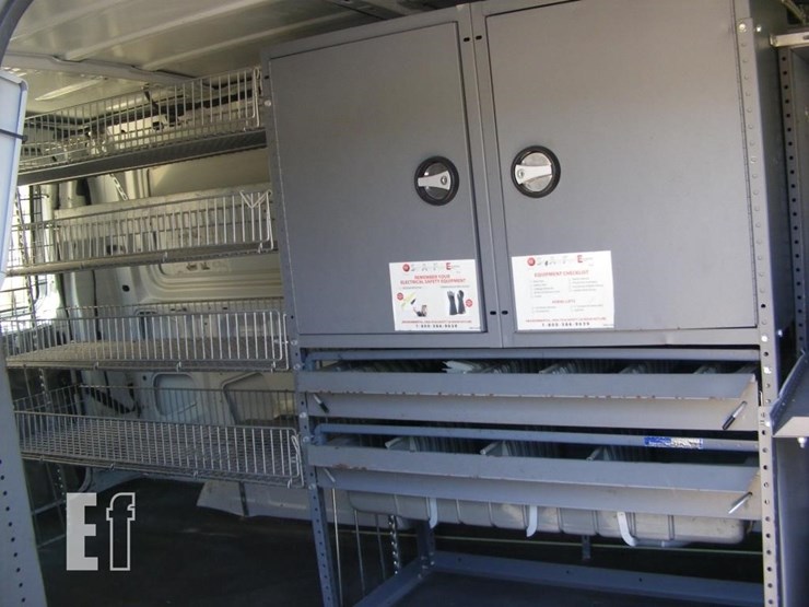 2010-ford-e250-image-12