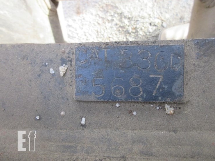 caterpillar-330-image-11