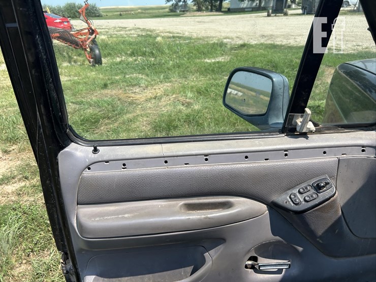 1995-ford-f150-image-13