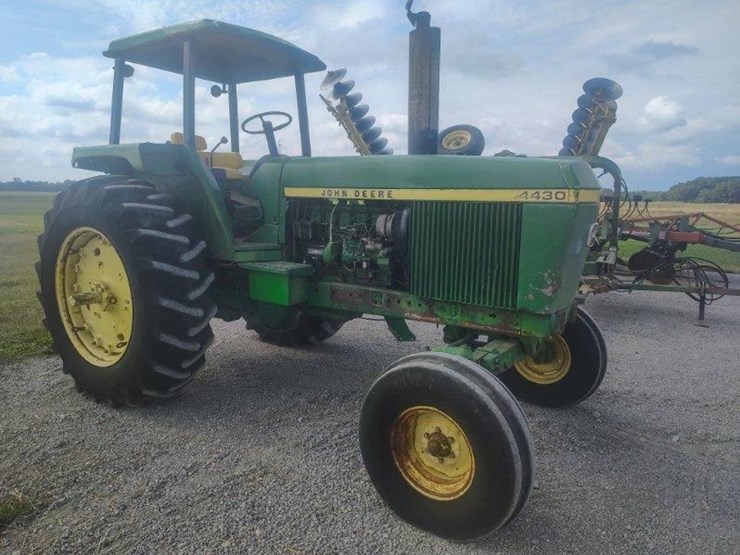john-deere-4430-image-14