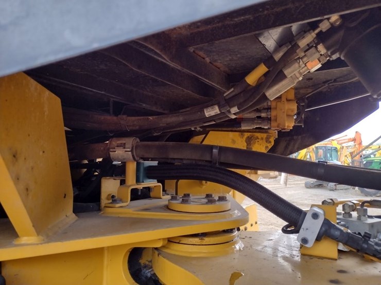 caterpillar-926m-image-32