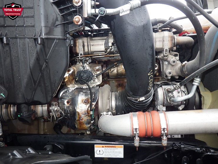 2024-freightliner-cascadia-126-image-28