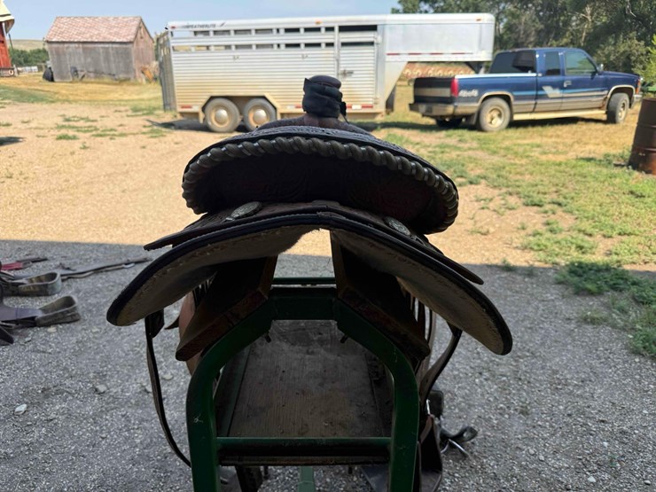 circle-y-brand-saddle-image-4