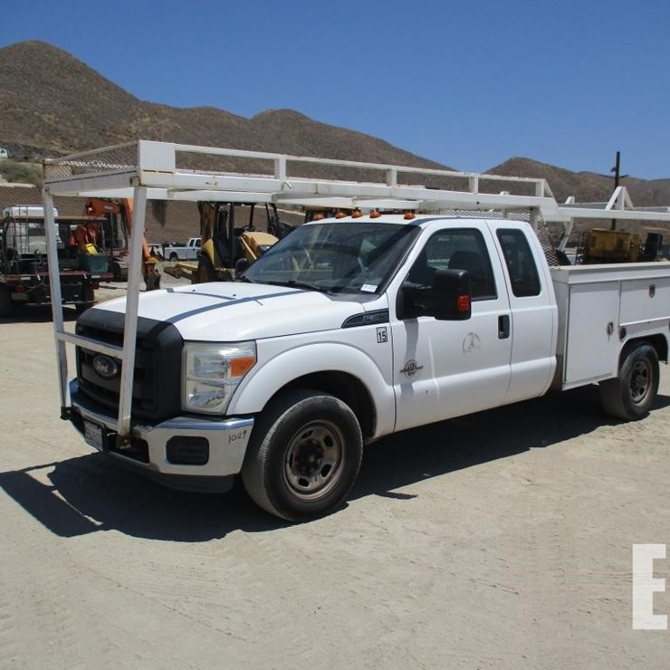 2016 FORD F350