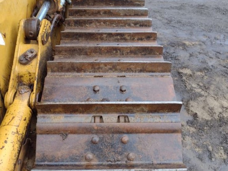 caterpillar-d5k-xl-image-18