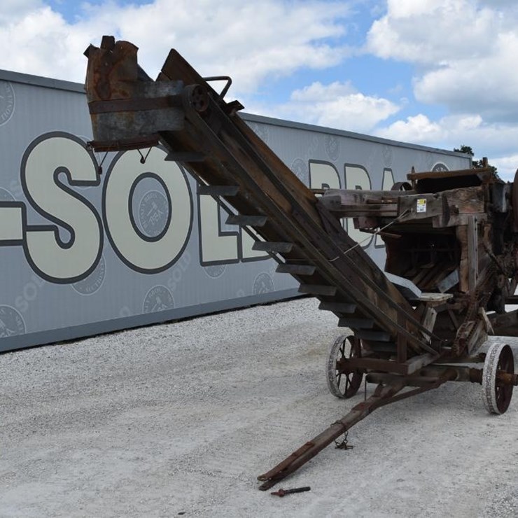 US STANDARD CORN HUSKER 46447