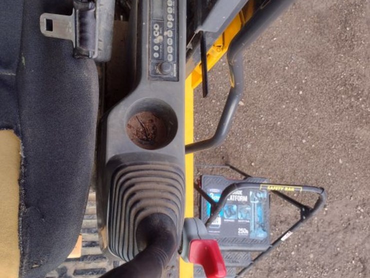 komatsu-pc350-lc-8-image-9
