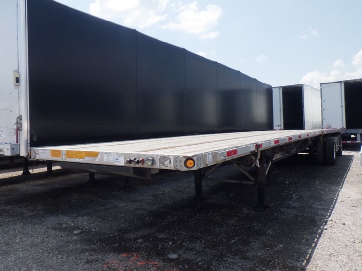 2020-utility-flatbed-image-1