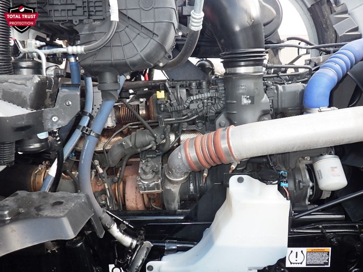 2024-kenworth-t680-image-22