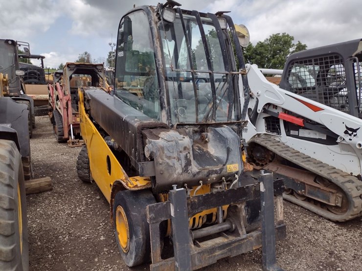 21-jcb-tlt35d-image-10