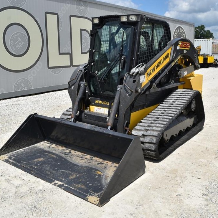 2019 NEW HOLLAND C232