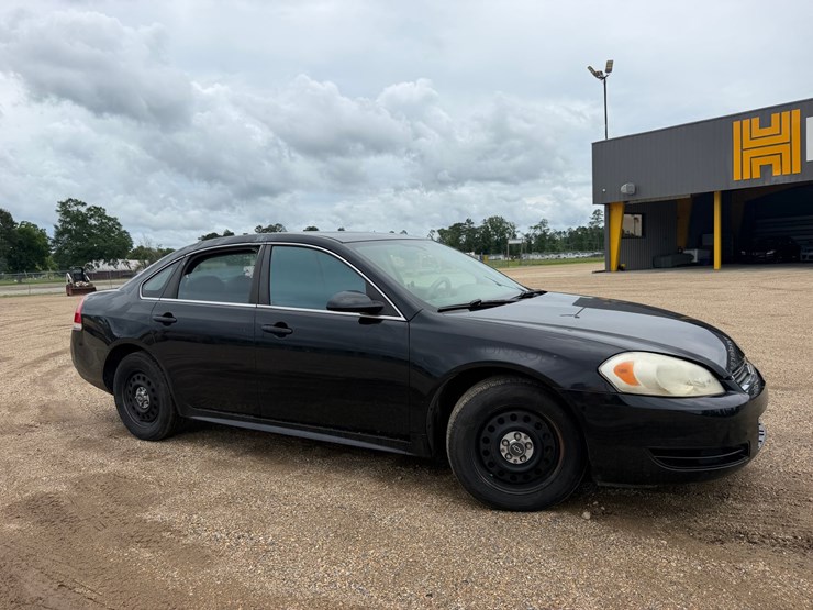 #30655-•-2010-chevrolet-impala-image-2