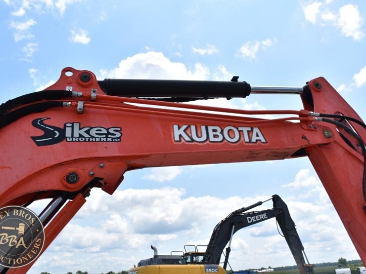 2019-kubota-kx057-4-image-28