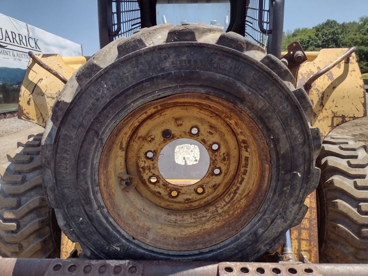 john-deere-4840-image-4