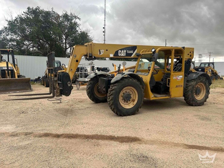caterpillar-tl642-image-20