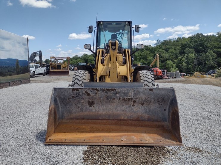 caterpillar-910m-image-2