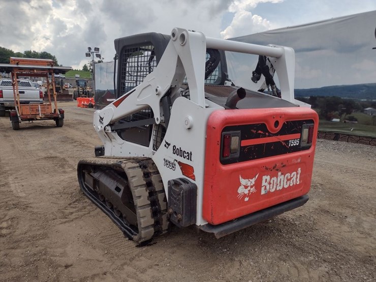 bobcat-t595-image-32