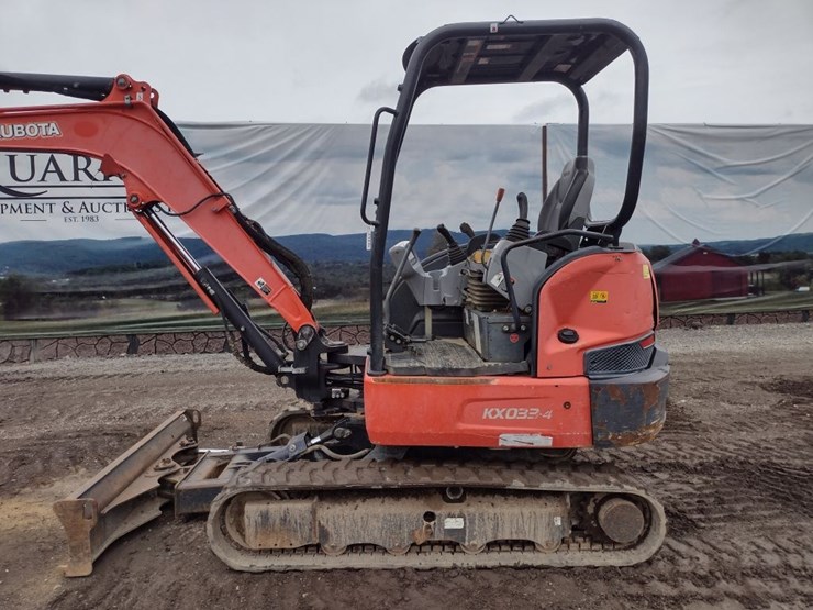 kubota-kx033-4-image-12