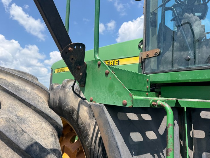 2000-john-deere-9300-image-35
