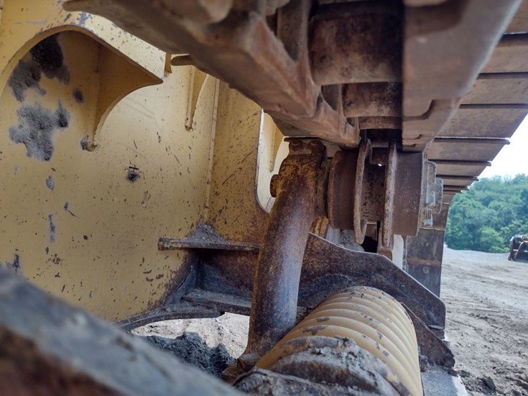 deere-550h-lt-image-16