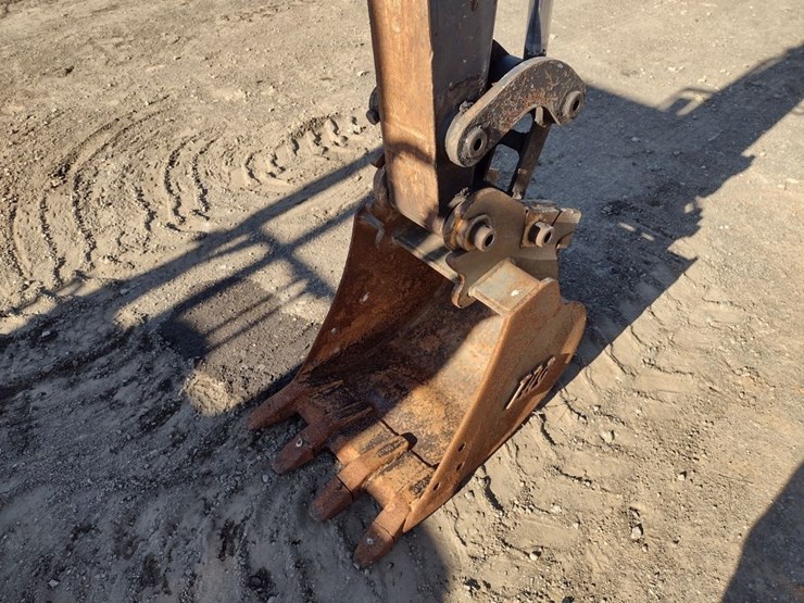 deere-35g-image-25