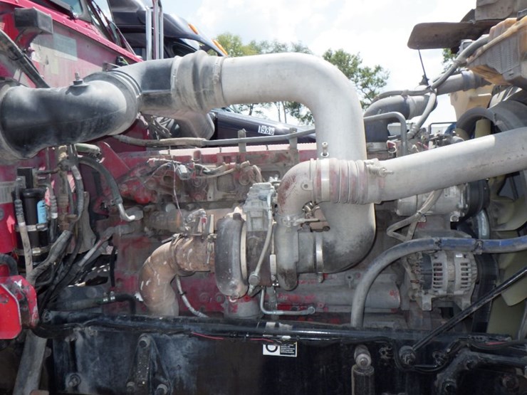 2012-peterbilt-389-image-27
