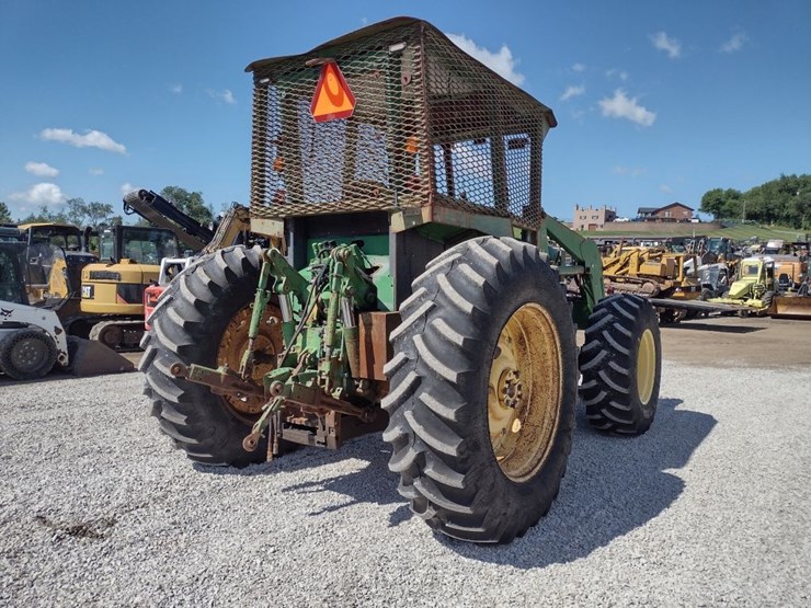 john-deere-7210-image-37