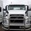 2024-volvo-vnr300-image-2