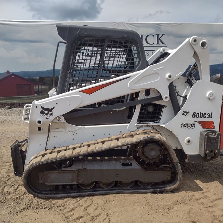 BOBCAT T595