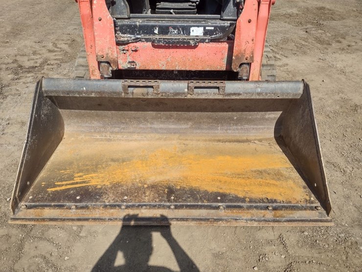 kubota-svl65-image-20
