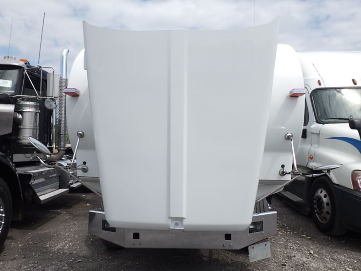 2016-kenworth-t800-image-29