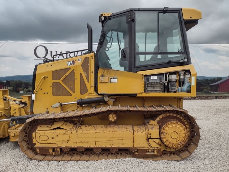 caterpillar-d1-image-13