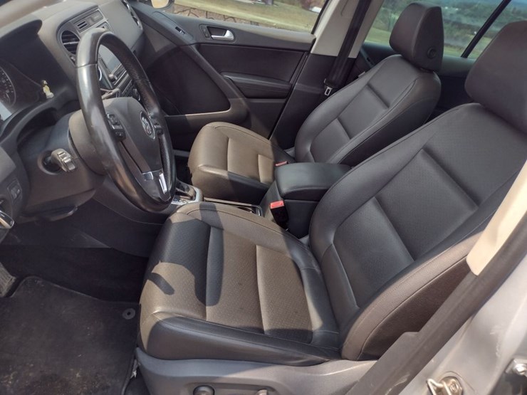 volkswagen-tiguan-image-14